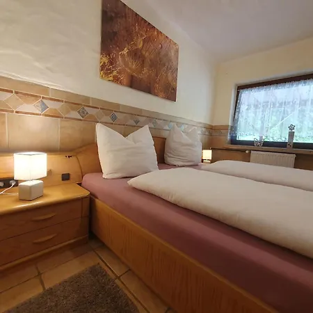 Moselglueck アパート ブルゲン