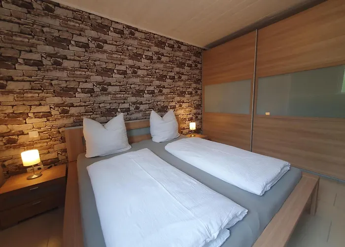 Moselglueck * Burgen (Mayen-Koblenz)